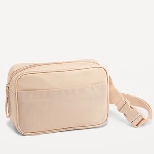 NWT Old Navy Nylon Belt Bag